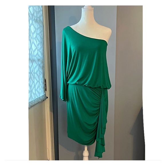 🎉👗SEXY & UNIQUE GREEN HOLIDAY PARTY DRESS EcoSkin M Asymmetrical, Sustainable - Picture 2 of 10